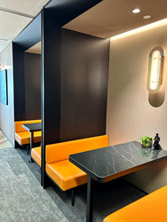 Gateway East (D7), Office #489314711